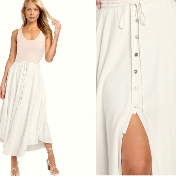Lulus Dresses & Skirts - Lulu’s Best Beginnings Button-Front Midi Skirt NWT Size XS in Ivory